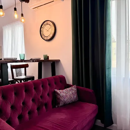 Tirana Apartment Apartman *
